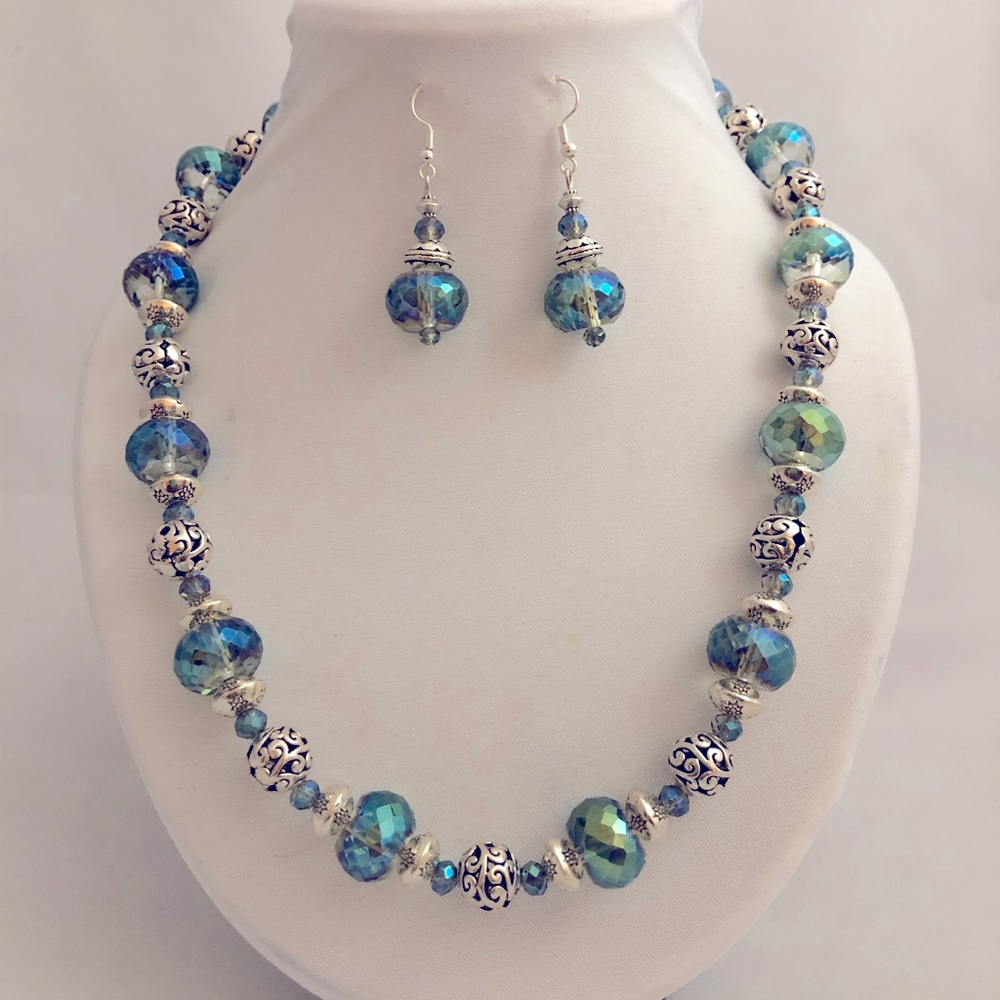 Faceted Bead Necklace and Earrings Set